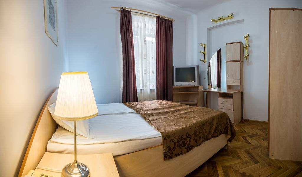 Hotel Rina Cerbul Sinaia