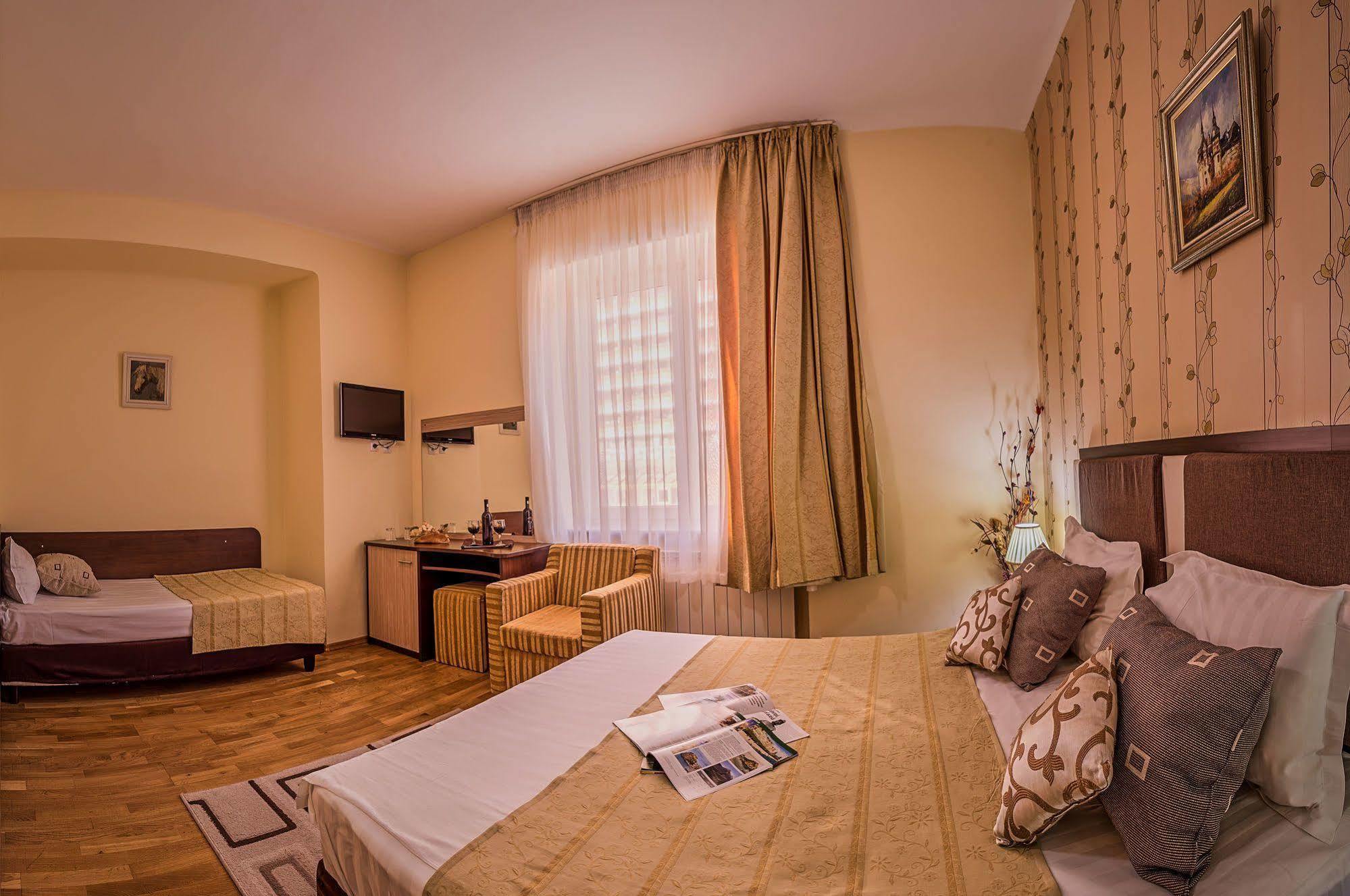 Rina Cerbul Hotel